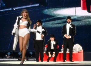 Getty Images : Taylor Swift with Travis Kelce on stage at the Eras Tour London